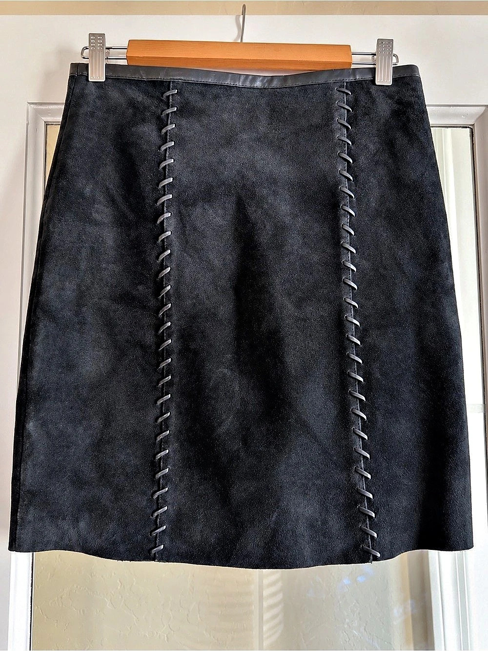 Vintage Essendi Leather Skirt Size 4 Like New